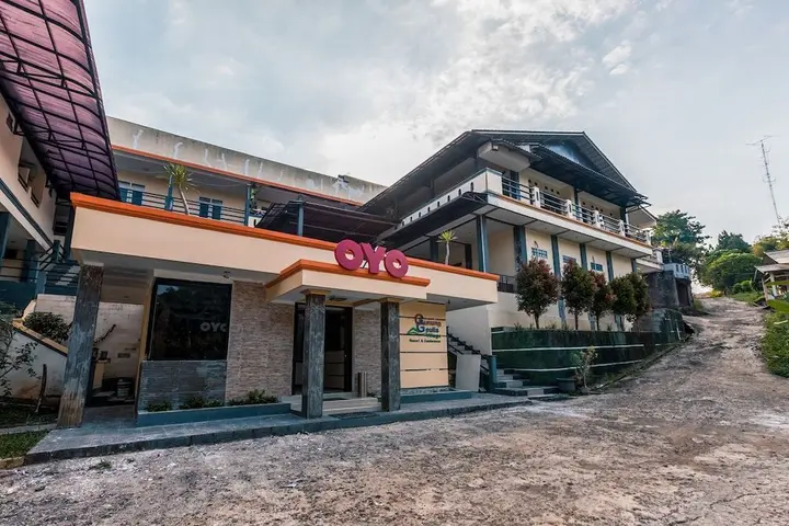 Сукарайя: OYO 1131 Gunung Geulis Village