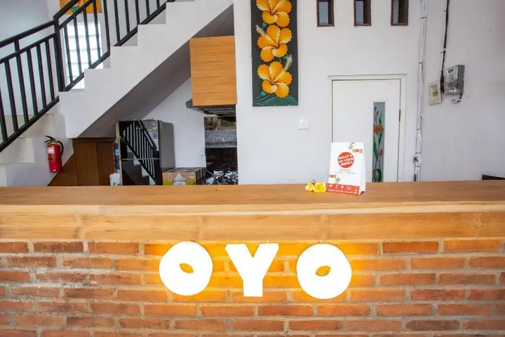 Сесе: OYO 1207 Pondok 789 Near Canggu Echo beach