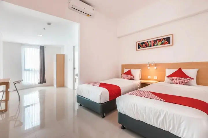 Тангеранг: OYO Flagship 1170 The Habitat Karawaci