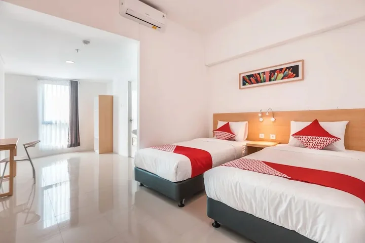 Тангеранг: OYO Flagship 1170 The Habitat Karawaci