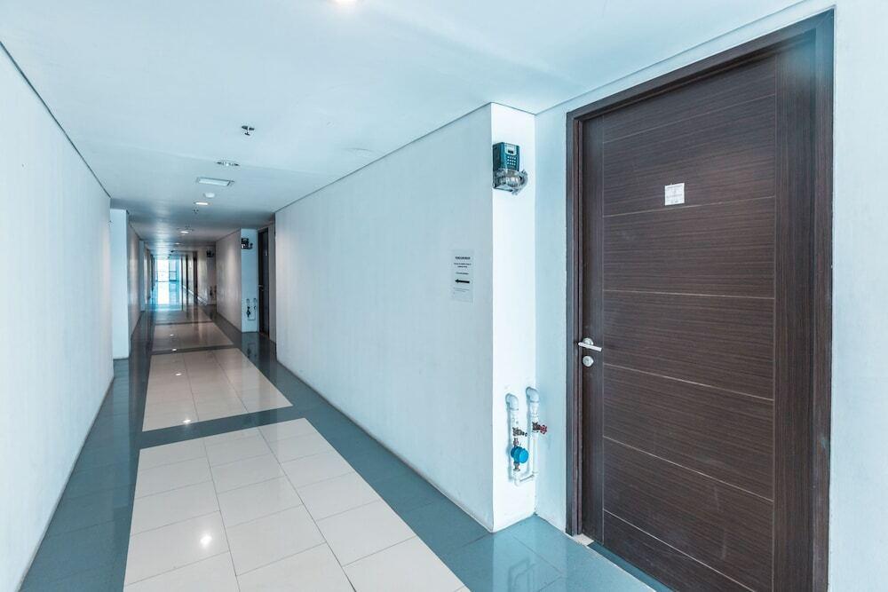 Тангеранг: OYO Flagship 1170 The Habitat Karawaci