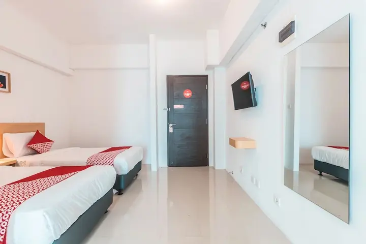 Тангеранг: OYO Flagship 1170 The Habitat Karawaci