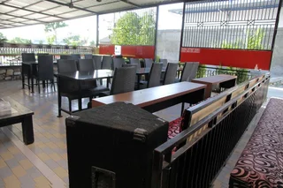 Палу: OYO 1264 Brizky Hotel