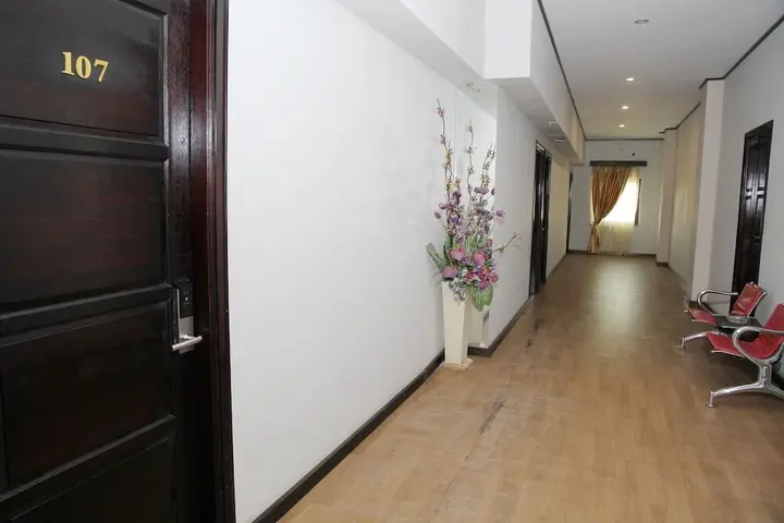 Палу: OYO 1264 Brizky Hotel