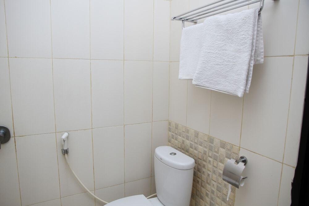 Палу: OYO 1264 Brizky Hotel