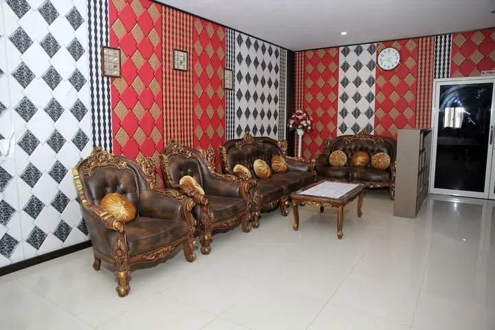 Палу: OYO 1264 Brizky Hotel