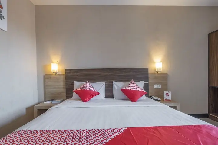 Макассар: OYO 1081 Allson City Hotel Makassar