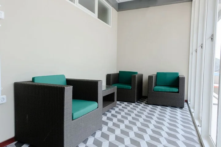 Маланг: OYO 1119 Gendhis Gallery Syariah