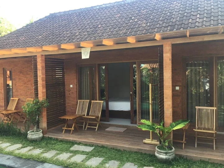 Убуд: Dedeane Ubud
