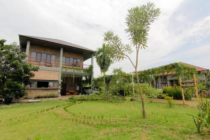 Петумбак: Bua Guest House