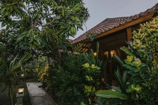 Лембонган-Айленд: Nerima Hut Lembongan