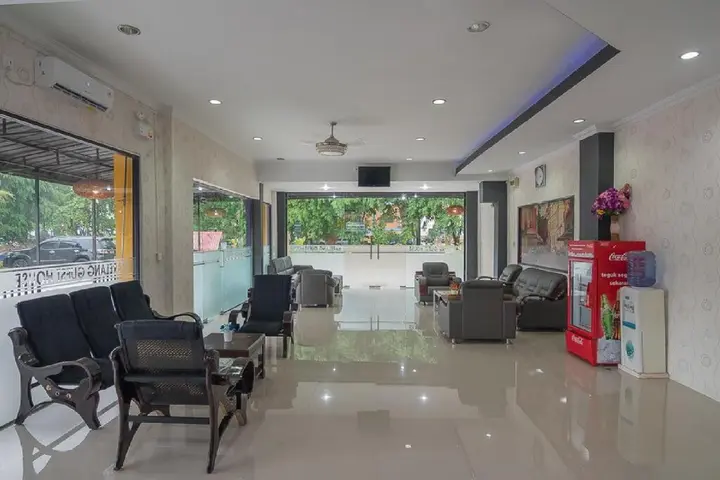 Батам: RedDoorz near RSUD Embung Fatimah Batam