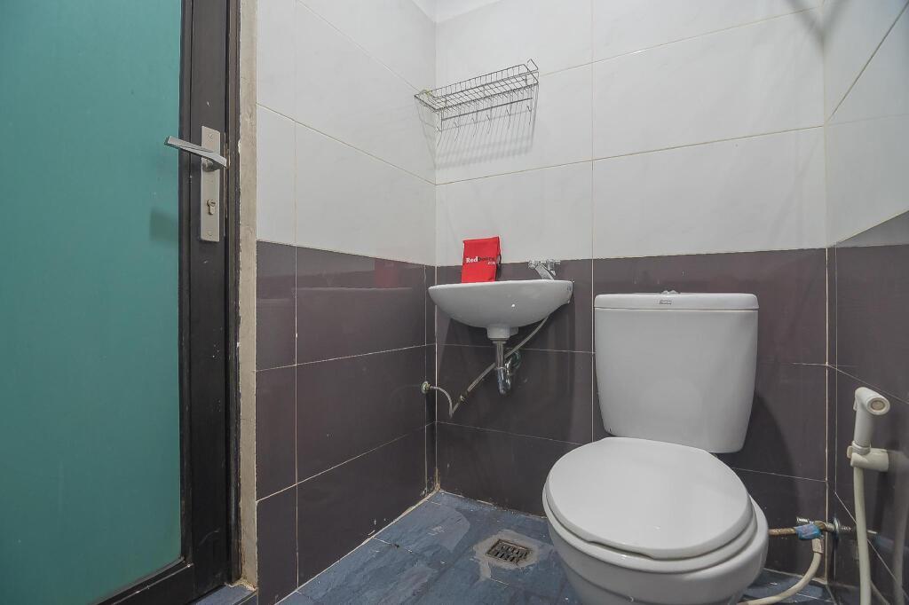 Батам: RedDoorz near RSUD Embung Fatimah Batam