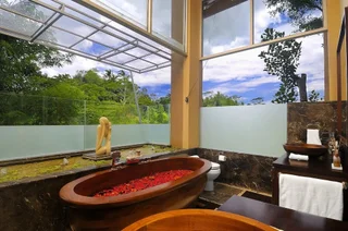 Тегаллаланг: Villa Kalisha