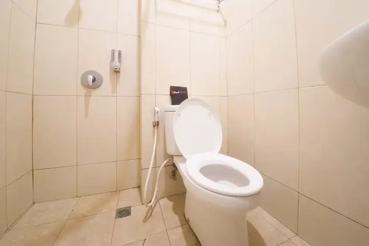 Амбон: RedDoorz Near Ambon Plaza