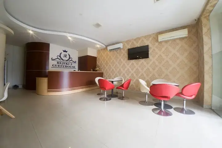 Амбон: RedDoorz Near Ambon Plaza