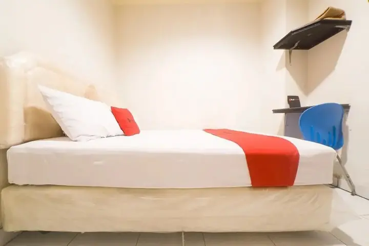 Амбон: RedDoorz Near Ambon Plaza