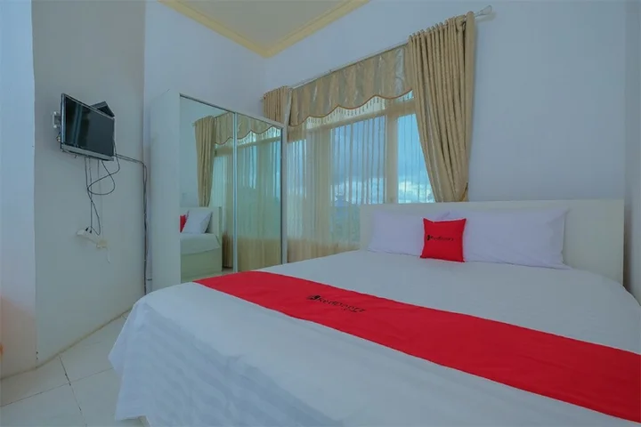 Банджанбару: RedDoorz Syariah near Museum Lambung Mangkurat 2