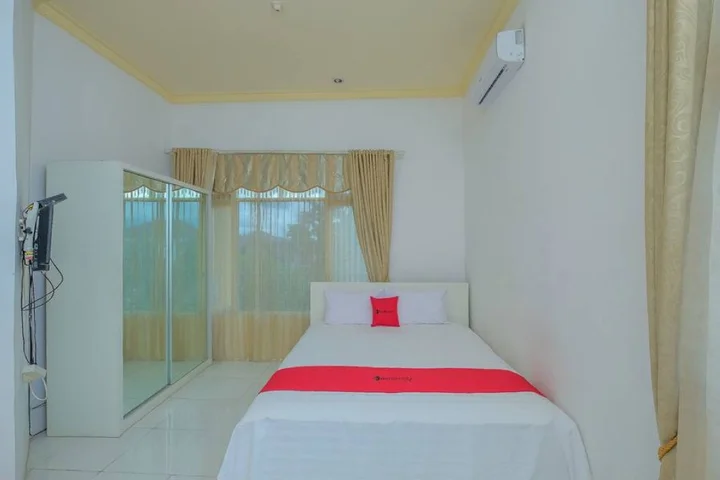 Банджанбару: RedDoorz Syariah near Museum Lambung Mangkurat 2