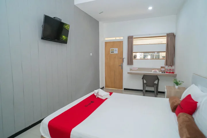 Маланг: RedDoorz Syariah near Transmart MX Malang