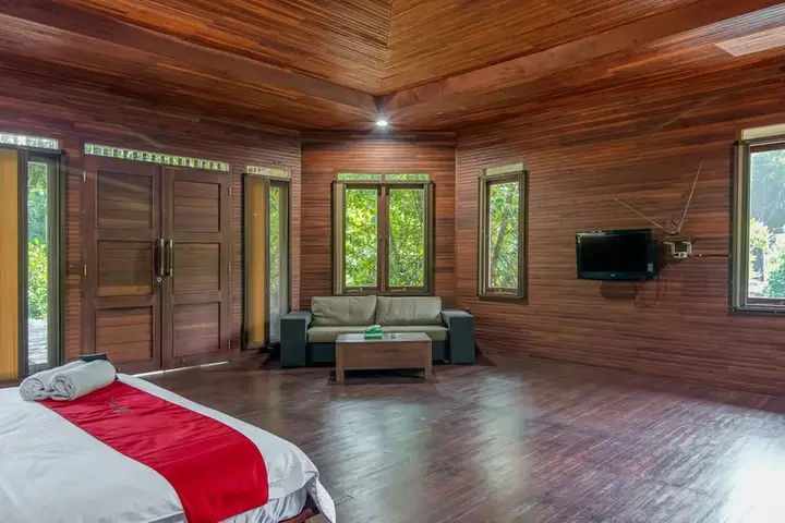 Джакарта: RedDoorz Resort @ Taman Wisata Mangrove