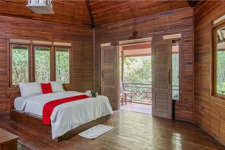 Джакарта: RedDoorz Resort @ Taman Wisata Mangrove