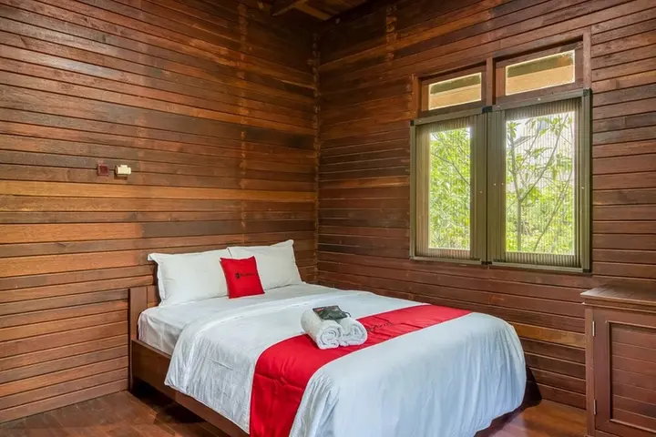 Джакарта: RedDoorz Resort @ Taman Wisata Mangrove