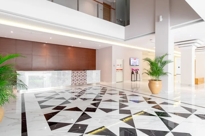 Петумбак: Travel Hub Hotel Kualanamu Airport