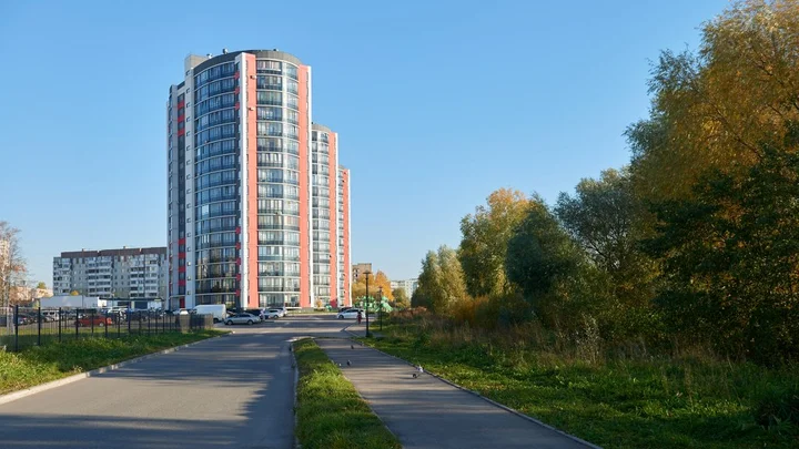Великий Новгород: Апартаменты Радуга