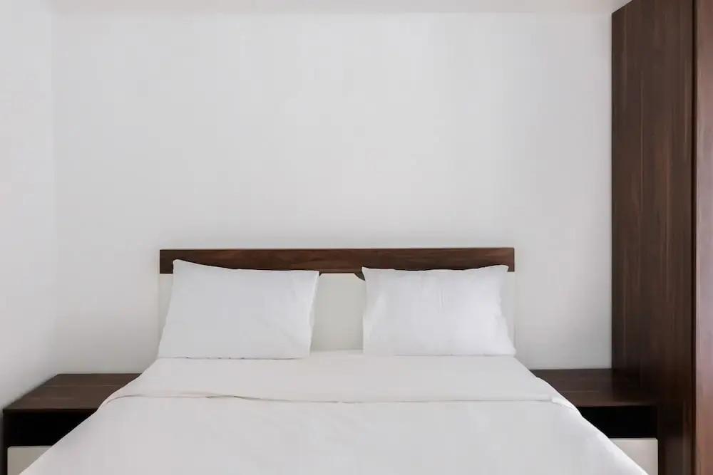 Legok: Minimalist 2BR Apartment at M-Town Residence