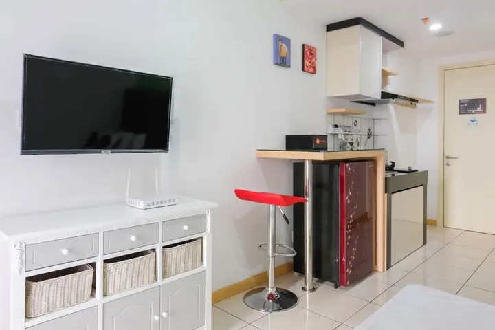 Legok: Studio Room at M-Town Residence near Summarecon Mall Serpong
