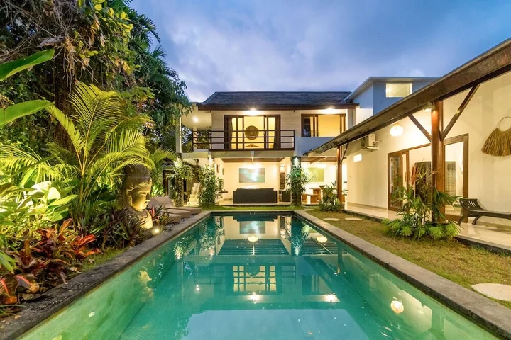 Табанан: Private 7 Bedroom near Seminyak