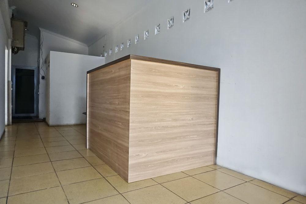 Пеканбару: Oyo 1158 Basecamp Hostel