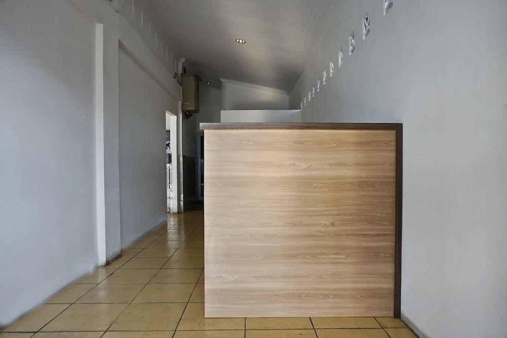 Пеканбару: Oyo 1158 Basecamp Hostel