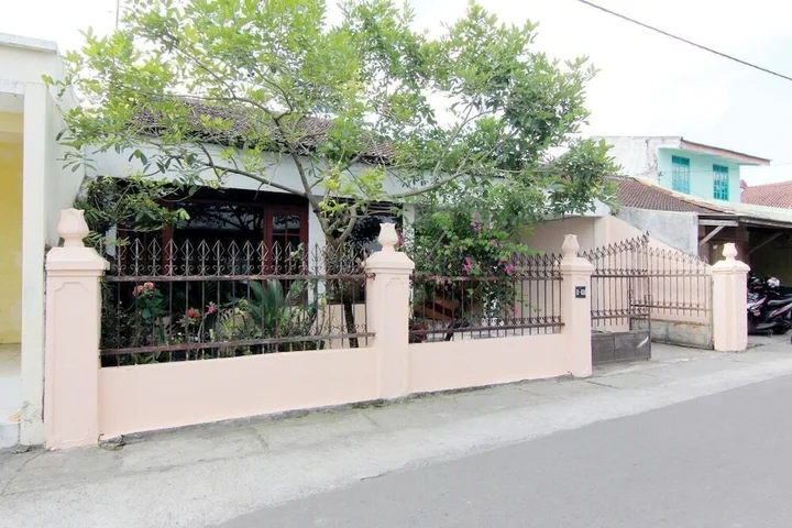 Депок: Wisma Sarjana Syariah - Khusus Putri