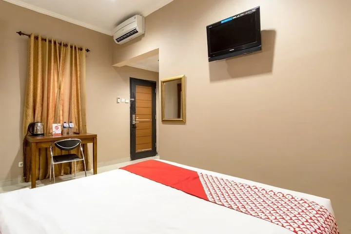 Медан: Oyo 1244 Wisma Syariah Aceh House