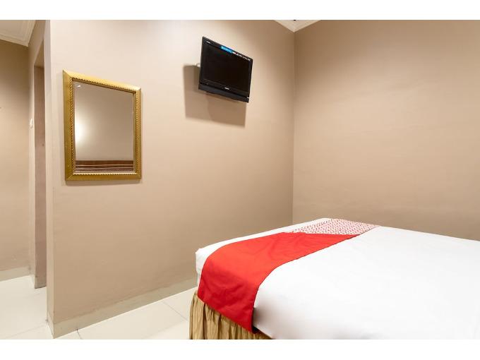 Медан: Oyo 1244 Wisma Syariah Aceh House