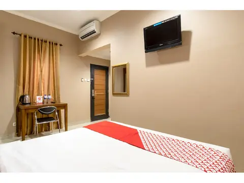 Медан: Oyo 1244 Wisma Syariah Aceh House