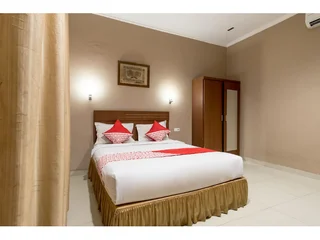 Медан: Oyo 1244 Wisma Syariah Aceh House