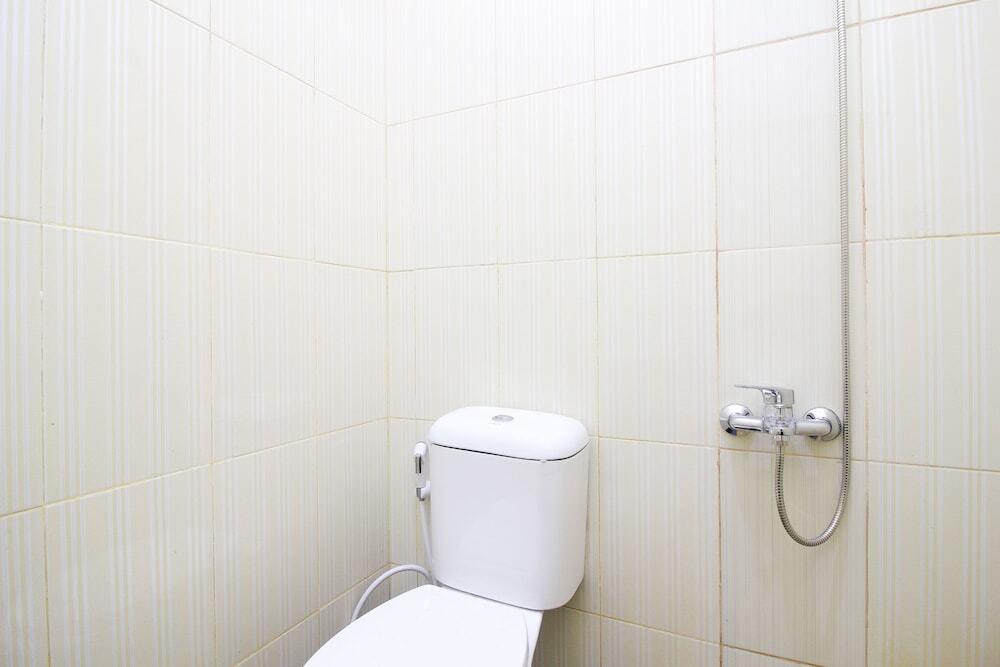 Пеканбару: OYO 962 Family Homestay