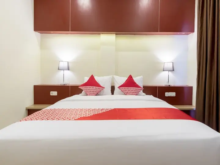 Медан: OYO 727 Merlion Hotel