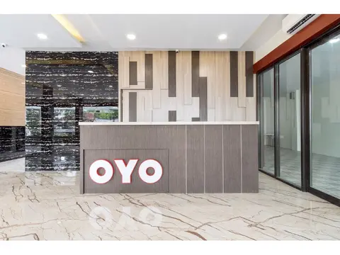Медан: OYO 727 Merlion Hotel