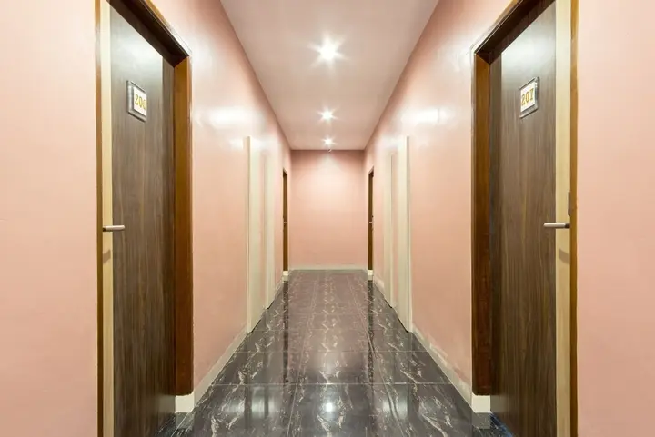 Медан: OYO 727 Merlion Hotel