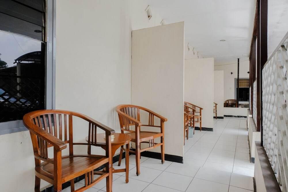 Маланг: OYO LIfe 1036 Hotel Palem 1 Syariah