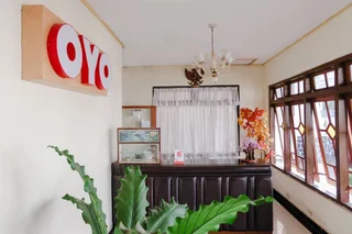 Маланг: OYO LIfe 1036 Hotel Palem 1 Syariah