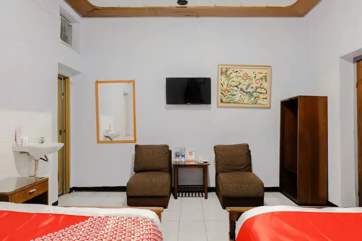 OYO LIfe 1036 Hotel Palem 1 Syariah — фото 4