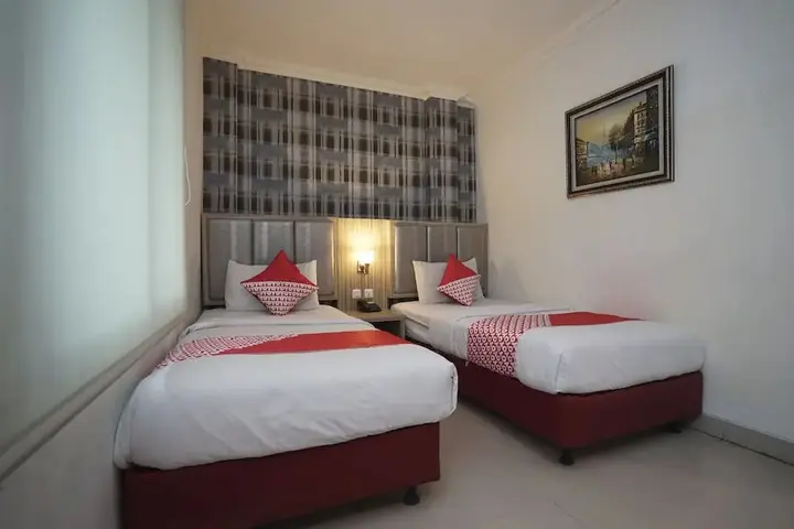 Палембанг: OYO 1282 Feodora Airport Hotel