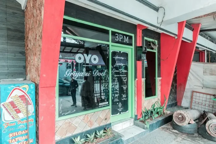 Тангеранг: Oyo 1319 Griya Si Doel