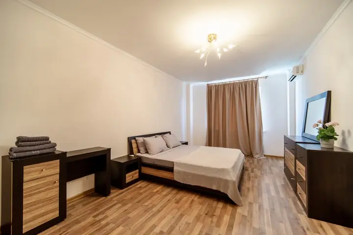 Двухкомнатные Апартаменты на кубанской набережной на 12 этаже RentHouse — фото 3