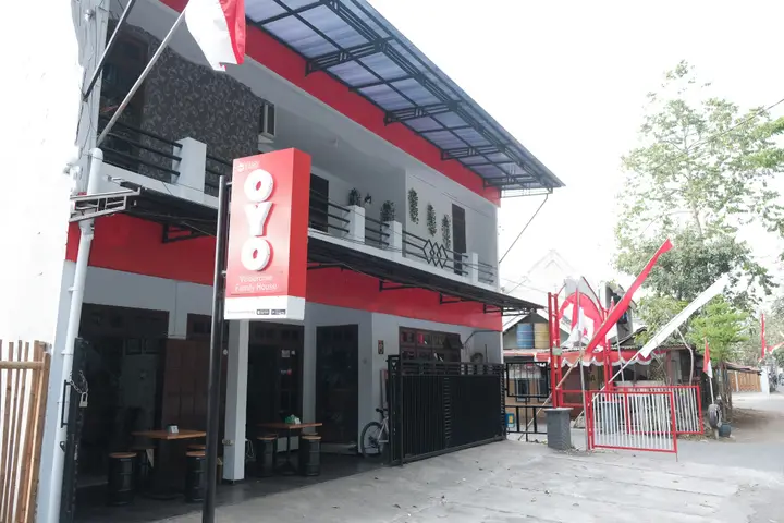 OYO 1380 Velodrome Family House Syariah — фото 1